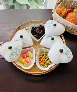 Bộ Khay Mứt Tết Trái Tim Vẽ Hoa Tùy Chọn Quà Tặng Sang Trọng Thân Tình Tại Fulo