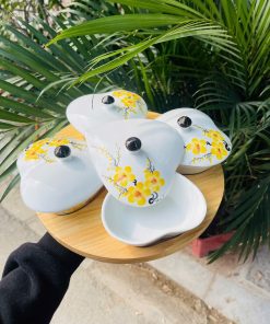Bộ Khay Mứt Tết Trái Tim Hoa Mai Vàng – Gắn Kết & May Mắn