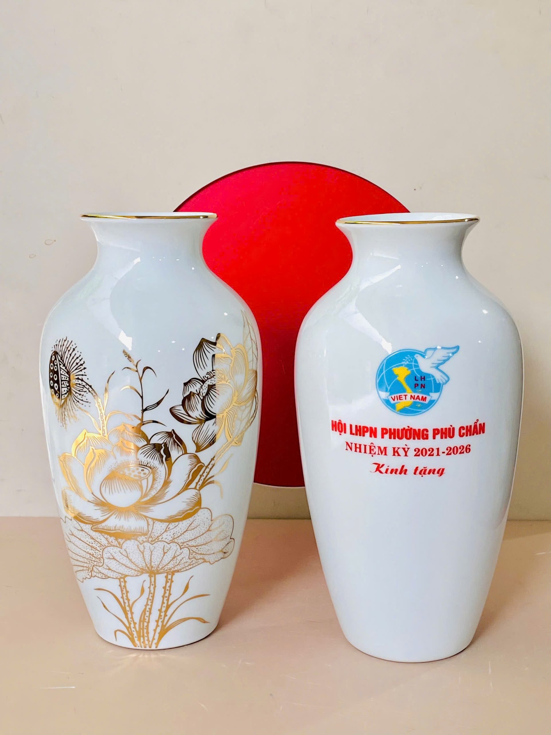 Bình hoa quà tăng đại hội, hội nghị, kỷ niệm-quà tặng gốm sứ Fulo